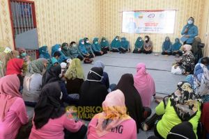Ketua PKK Muaro Jambi Peringatan HKG Dengan Bertemu Napi Lapas Perempuan