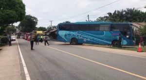 Nekat Masuk ke Wilayah Jambi, Ratusan Kendaraan Asal Sumsel Terpaksa Putar Balik 