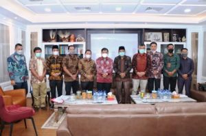 Bahas Tapal Batas, Pimpinan DPRD Tanjab Barat Temui Kemendagri