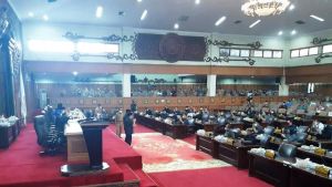 DPRD Umumkan Penetapan Gubernur dan Wagub Terpilih Al haris-Sani di Rapat Paripurna