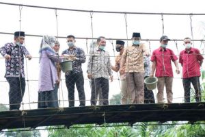 Kolaborasi Mitra Dorong 1.015 Petani Swadaya di Jambi Kembangkan Model Pertanian Sawit Berkelanjutan