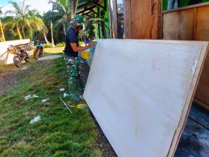  Satgas TMMD 111 Rehab Gedung PAUD Tunas Berkembang di Desa Bukit Beringin