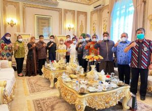 SAH Perjuangkan Penambahan Vaksin dan APD Sekali Pakai Bagi Penanganan Covid-19 Provinsi Jambi