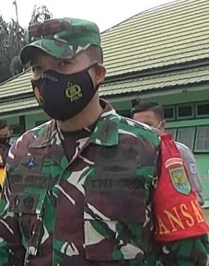 Pesan ke Satgas Kodim sarko di Desa Bukit Beringin, Dansatgas : Berbuat Terbaik, Tulus Dan Ikhlas