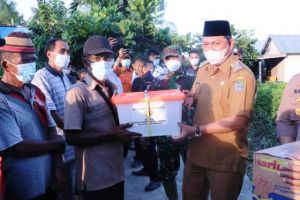 Abrasi Sungai, Delapan Rumah Warga Parit Deli Longsor, Wabup Terjun ke Lokasi