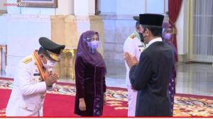 Sah..Presiden Jokowi Resmi Lantik Al Haris-Abdullah Sani Sebagai Gubernur dan Wakil Gubernur Jambi