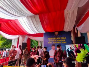 Strategi Hadapi Pandemi, Al Haris: Patuhi Prokes,  Ekonomi Pulih jika Infrastruktur Terus Dibangun