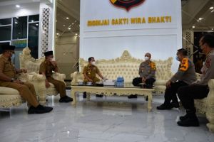 Gubenur Al Haris Sambangi Polda Jambi