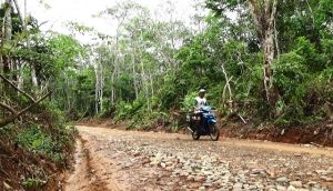 Lewati Jalan Hasil TMMD Kodim Sarko di Desa Bukit Beringin, Warga: Alhamdulillah