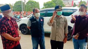 Plt Bupati Merangin Pantau Gerai Vaksin TNI-POLRI, Targetkan Sehari 500 orang di Tiga Tempat