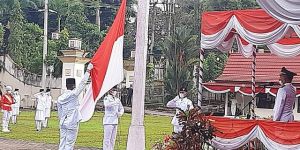 Upacara HUT ke-76 RI di Merangin Khidmat, Plt Bupati: Kita Terapkan Prokes Ketat