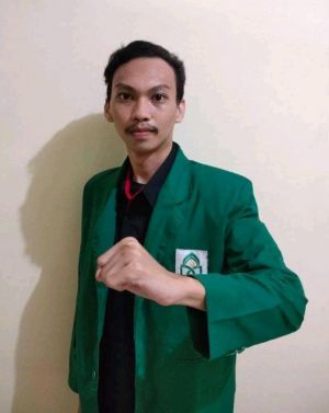 Presma UIN Alauddin Makassar juga Apresiasi Presiden Jokowi Gunakan Pakaian Adat saat HUT RI