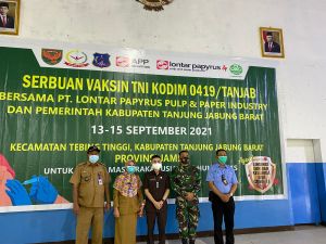 Saling Bahu-Membahu TNI, Pemkab dan PT LPPPI Lakukan Serbuan Vaksinasi di Tebing Tinggi