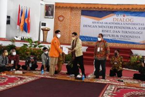 Pastikan Kampus Merdeka Berjalan, Mendikbudristek Gali Aspirasi Pendidikan Tinggi di Jambi