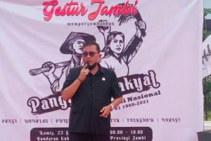 Peringati HUT Tani ke-61, Ketua Pansus Konflik Lahan DPRD Provinsi Jambi Orasi di Panggung Rakyat