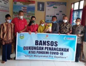 SKK Migas - KKKS Sele Raya Merangin Dua  Salurkan Bansos di Tiga Desa di Sarolangun