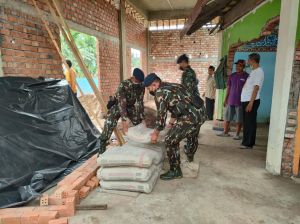 Sambut HUT-76, Sat Brimob Polda Jambi Gelar Bakti Sosial di Tempat Ibadah