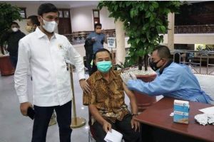 Prokes dan Vaksinasi sebagai Upaya Pengendalian Covid-19 di Indonesia