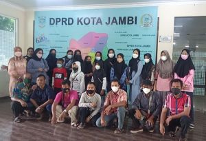 Ditolak Rumah Sakit, Orangtua Anak-anak Penderita Thalasemia Mengadu Ke DPRD Kota Jambi