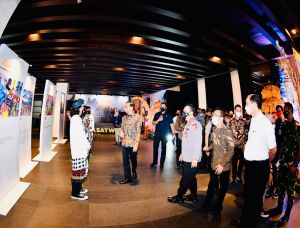 Presiden Jokowi : Lomba Mural Kapolri Hasilnya Positif
