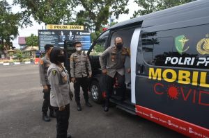 RS Bhayangkara Polda Jambi Terima 1 Unit Mobil PCR, Siap Jemput Bola ke Warga