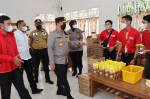 Pantau Pasar Murah di Tebo, Kapolda Jambi Ingatkan Jangan Ada Permainan Soal Minyak Goreng