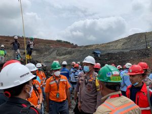 Dua Karyawan PT KIM Tewas, Satu Patah Kaki Akibat Tertimbun di Tambang Batubara