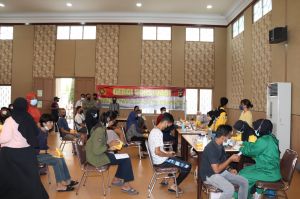 Via Zoom Meeting, Kabaintelkam Polri Pantau Vaksinasi di Kanaan School Jelutung Jambi