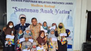 Partai Nasdem Berbagi dengan Anak Yatim di Bulan Ramadan, Rahman: Semoga Berkah