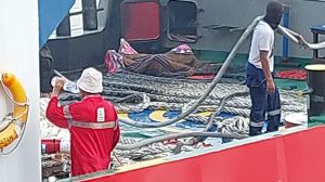 Satu Orang Tewas Terbakar Saat Isi BBM ke Tugboat Bojoma