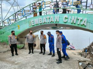 H+3 Idul Fitri, Kapolda Jambi Pantau Situasi Wisata Danau Sipin Ramai Dikunjungi