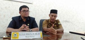 Datuk Minto, Kades Pudak Datangi Ivan Wirata ke Gedung DPRD Provinsi Jambi