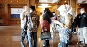 Gubernur Jambi Rapat Tertutup Bersama UNBARI