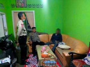 Suami Ngamuk di Rumah, Istri Langsung Lapor ke Nomor Pengaduan, Polisi Langsung Datang