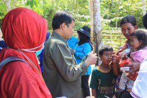 Warsi dan Lintas OPD Adakan Penyuluhan Kesehatan Reproduksi pada Orang Rimba
