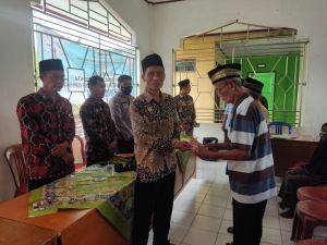 Jaga Stabilitas Perekonomian Masyarakat, Pemdes Argosari Salurkan Puluhan BLT 