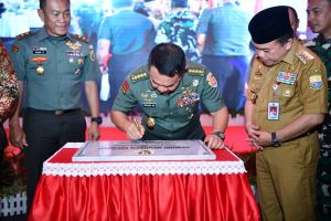 Resmikan Gedung Baru Makorem 042/Gapu, Ini Pesan KASAD