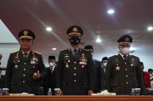 Peringatan HUT RI ke-77, Danrem 042/Gapu Ikuti dan Dengarkan Pidato Kenegaraan Presiden RI