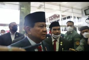 Momen Saat SAH Mendampingi Prabowo Subianto di Paripurna HUT Kemerdekaan RI ke 77