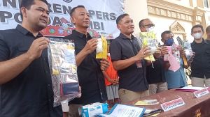 Dirresnarkoba Polda Jambi Amankan 6 Tersangka Peredaran Narkotika 