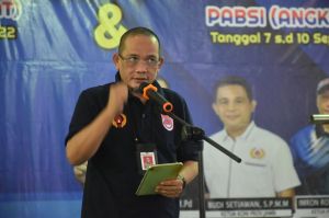 Wagub Jambi Abdullah Sani Buka Kejurprov Angkat Berat dan Angkat Besi 