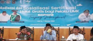 Bupati Tanjabbar Hadiri Audiensi dan Sertifikasi Halal Gratis  UMKM