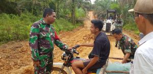 Belum Selesai, Jalan TMMD di Desa Kembang Seri Baru Sudah Dimanfaatkan Warga