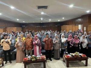 Gelar Sosialisasi BPOM, SAH Dorong Masyarakat Konsumsi Obat dan Makanan Aman