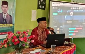 Komunikasi Tuan Guru 