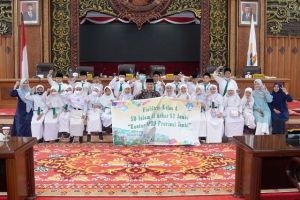 Edi Purwanto Terima Fieldtrip SD Islam Al Azhar 57 Jambi