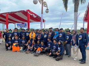 Ajak Masyarakat Cintai Sungai, Gubernur bersama Waka DPRD Jambi Lepas Ekspedisi Milir Berakit