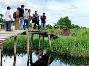 Komisi II DPRD Tanjabbar, Tinjau Lokasi Rawan Banjir di Kecamatan Bram Itam