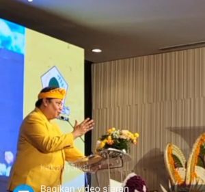 Airlangga Sebut Al Haris Gubernur Jambi Bakal Bergabung ke Golkar