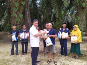 Kunjungan Daerah Pemilihan, SAH Bagi Sembako Untuk Masyarakat
